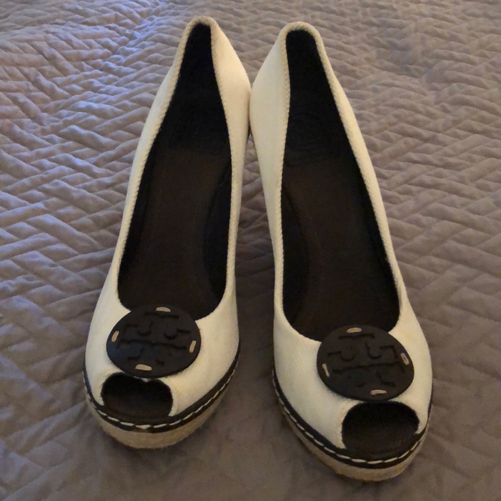 White logo Tory Burch Wedges size 101/2